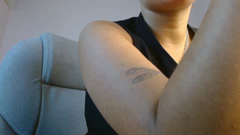 Snapshot of april__bunny chatting on 15, 2, 2025 April Bunny online show from 15, 2, 2025
