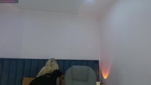 Snapshot of april__bunny chatting on 21, 4, 2026 April Bunny online show from 21, 4, 2026