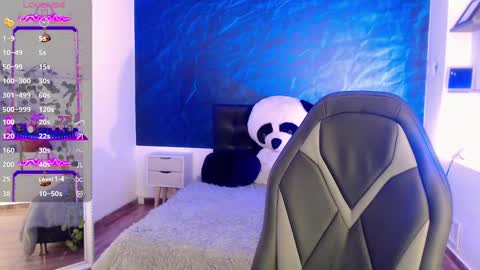  April  online show from 9, 1, 2025