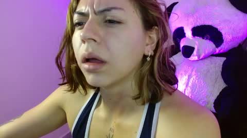 April Dumont online show from 25, 4, 2026