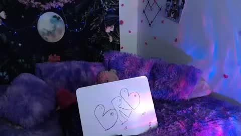 april_l6 online show from 20, 1, 2025