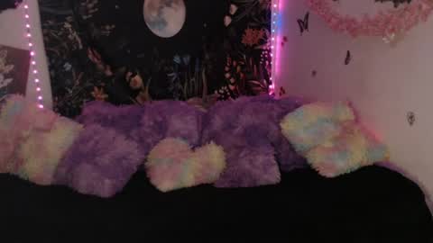 Snapshot of april_l6 chatting on 27, 7, 2026 april_l6 online show from 27, 7, 2026