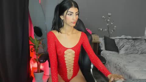 Snapshot of april_scarlett chatting on 17, 2, 2025 Scarlett Independent Model online show from 17, 2, 2025