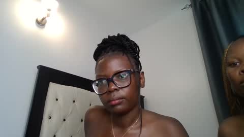 April online show from 30, 11, 2025