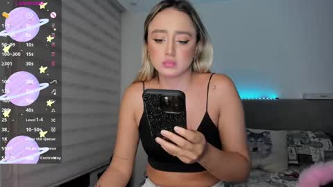 Snapshot of april_se chatting on 14, 12, 2024 April online show from 14, 12, 2024