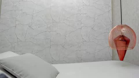 April online show from 18, 2, 2025