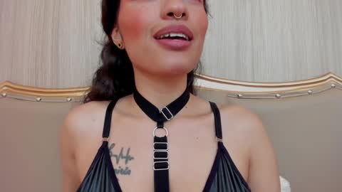 Snapshot of aprilalvarez chatting on 30, 1, 2025 1430 2100 -5 online show from 30, 1, 2025