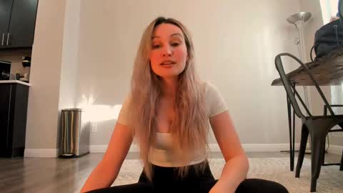 Audrey Im usually online every single day except sundays from  and 20 pm uk time online show from 22, 9, 2025