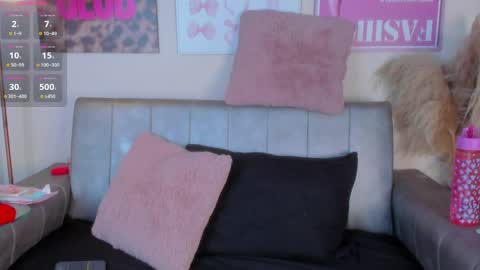 aprilgrey111 online show from 4, 4, 2026