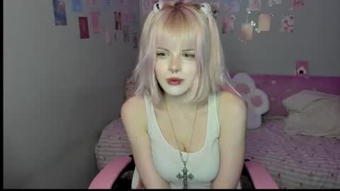 Snapshot of aprilspark chatting on 12, 7, 2026 Alice D online show from 12, 7, 2026