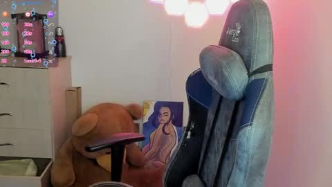 Snapshot of aqua_emilly chatting on 25, 2, 2025 aqua emilly online show from 25, 2, 2025