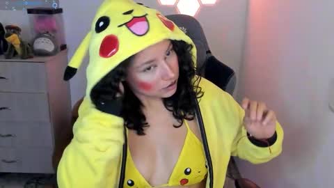 Snapshot of aqua_emilly chatting on 26, 10, 2025 aqua emilly online show from 26, 10, 2025