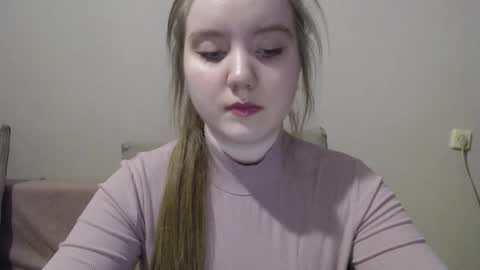 Snapshot of aquanarmin chatting on 8, 1, 2025 Josefin online show from 8, 1, 2025