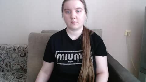 Josefin online show from 10, 4, 2026