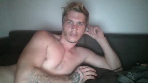 Snapshot of aquastar999 chatting on 3, 8, 2026 aquastar999 online show from 3, 8, 2026