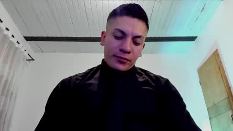 Snapshot of aquiles_51 chatting on 11, 2, 2025 Jonathan online show from 11, 2, 2025