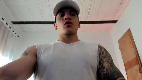 Snapshot of aquiles_51 chatting on 25, 2, 2025 Jonathan online show from 25, 2, 2025
