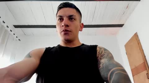 Snapshot of aquiles_51 chatting on 3, 3, 2025 Jonathan online show from 3, 3, 2025