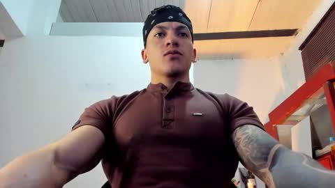 Snapshot of aquiles_51 chatting on 8, 9, 2025 Jonathan online show from 8, 9, 2025