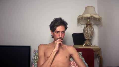 Snapshot of arabhungtwink chatting on 1, 11, 2025 arabhungtwunk online show from 1, 11, 2025