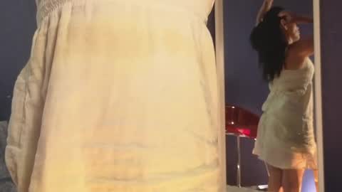 Nadia Cyel online show from 7, 4, 2026