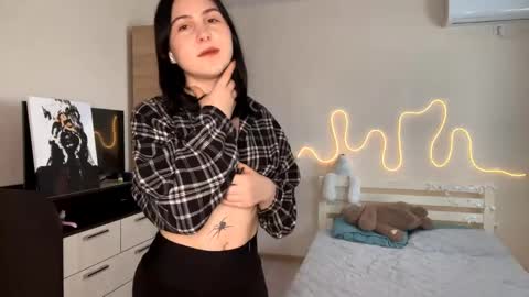 Emi online show from 28, 3, 2026