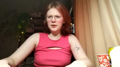 Snapshot of aracelisisofo chatting on 15, 7, 2026 Sarah online show from 15, 7, 2026