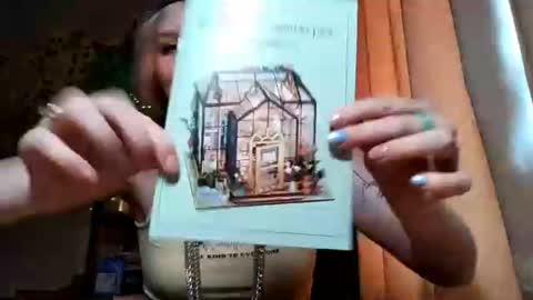 Snapshot of aracelisisofo chatting on 21, 7, 2026 Sarah online show from 21, 7, 2026