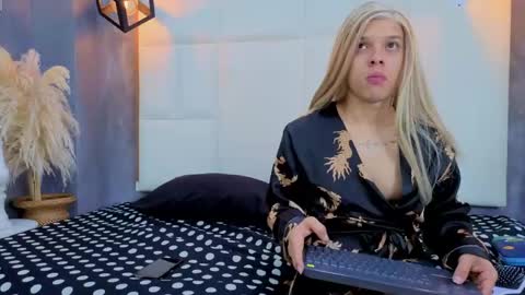 Snapshot of aranza_jones chatting on 12, 5, 2026 Aranza online show from 12, 5, 2026