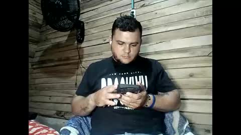 Snapshot of arcanguel_05 chatting on 10, 5, 2026 arcanguel 05 online show from 10, 5, 2026