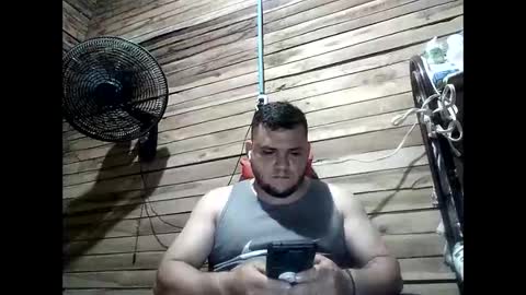 Snapshot of arcanguel_05 chatting on 17, 5, 2026 arcanguel 05 online show from 17, 5, 2026