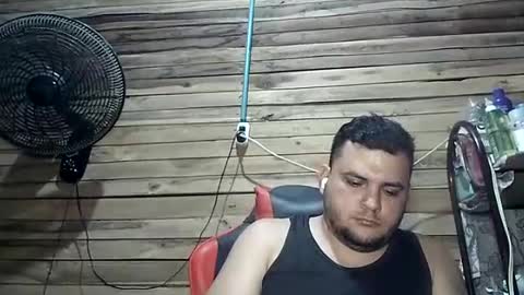 Snapshot of arcanguel_05 chatting on 3, 7, 2026 arcanguel 05 online show from 3, 7, 2026