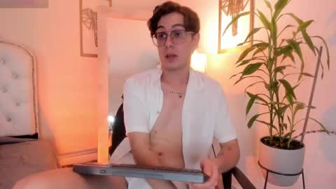 Snapshot of archie_kings_ chatting on 6, 2, 2025 Archie online show from 6, 2, 2025