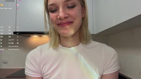 Caroline online show from 12, 5, 2026