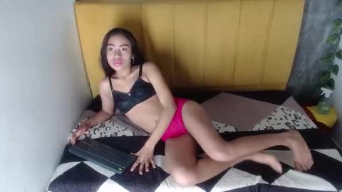 Snapshot of arelysalvarezcm chatting on 28, 9, 2025 arelysalvarezcm online show from 28, 9, 2025