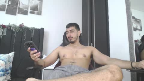 Snapshot of ares_xxxx chatting on 24, 12, 2024 ARES online show from 24, 12, 2024