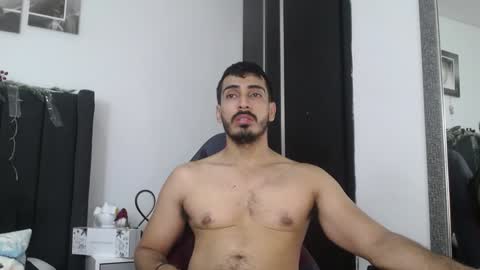 Snapshot of ares_xxxx chatting on 29, 12, 2024 ARES online show from 29, 12, 2024