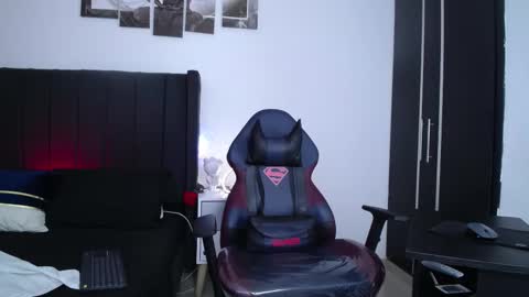 Snapshot of ares_xxxx chatting on 14, 2, 2025 ARES online show from 14, 2, 2025