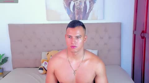 Snapshot of areslevi chatting on 22, 9, 2025 ares levi online show from 22, 9, 2025