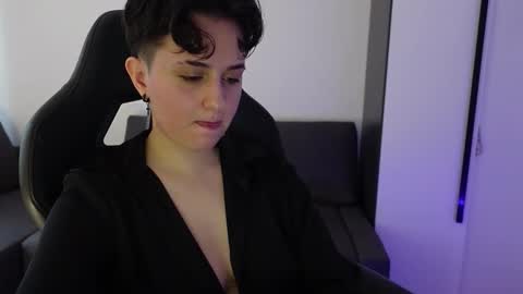 AresNoir online show from 10, 1, 2026