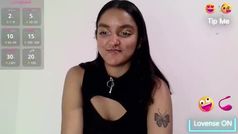 Bella online show from 8, 9, 2025