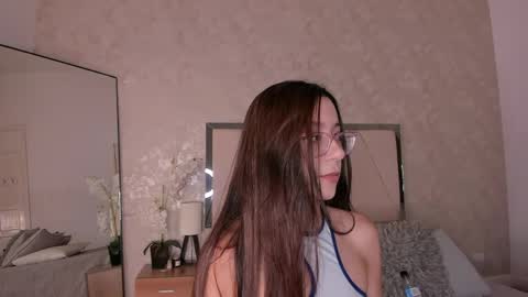 Snapshot of ari_wilde chatting on 30, 5, 2026 Ari Wilde online show from 30, 5, 2026