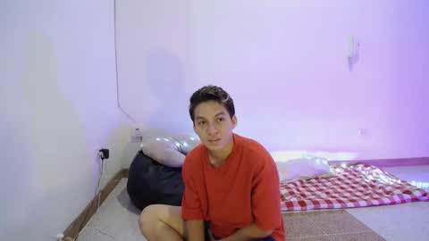 aria_arthur online show from 4, 3, 2025