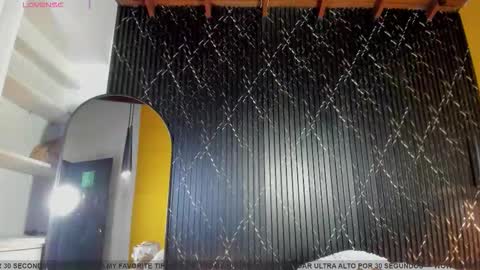 Aria Millers  online show from 3, 12, 2025