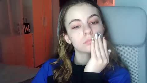 AriaCreazy online show from 28, 1, 2025