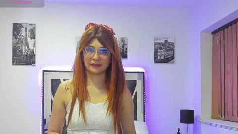 Snapshot of ariadeluxe chatting on 30, 10, 2025 ariadeluxe online show from 30, 10, 2025