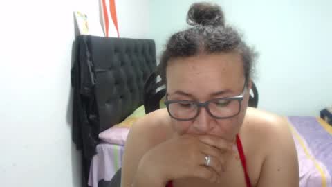 Snapshot of ariadna_6 chatting on 6, 5, 2026 ...Ariana... online show from 6, 5, 2026