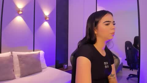 Snapshot of ariadna_boneville chatting on 27, 2, 2026 A R I A D N A online show from 27, 2, 2026