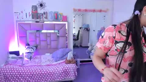 ariadnacappelletty online show from 10, 3, 2026