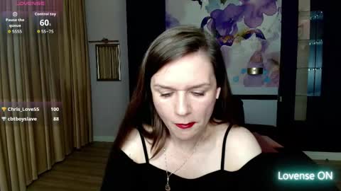 Snapshot of ariagrays chatting on 11, 5, 2026 AriaGray online show from 11, 5, 2026
